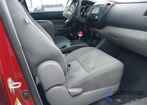 2014 Toyota Tacoma z USA, uszkodzony, nr VIN 5TFJX4CN3EX038495